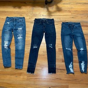 Bundle of 3 American Eagle Jeans Size 4!